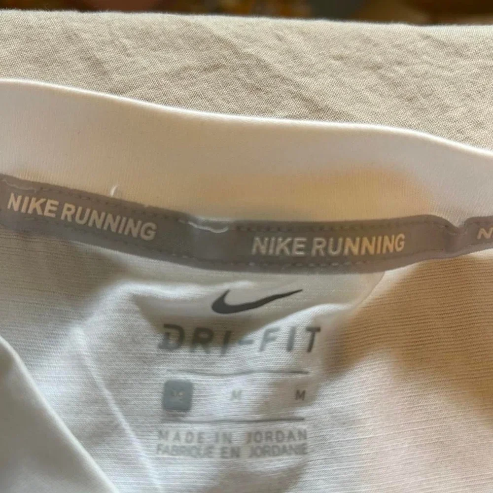 Nike‎ Tank Top w/sheer back